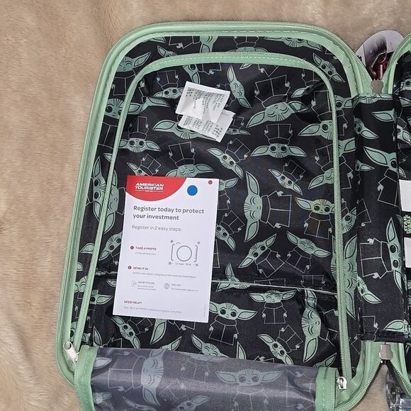 AMERICAN TOURISTER DISNEY STAR WARS HARDSIDE UPRIGHT 16" CARRY-ON LUGGAGE - NEW - Picture 10 of 12